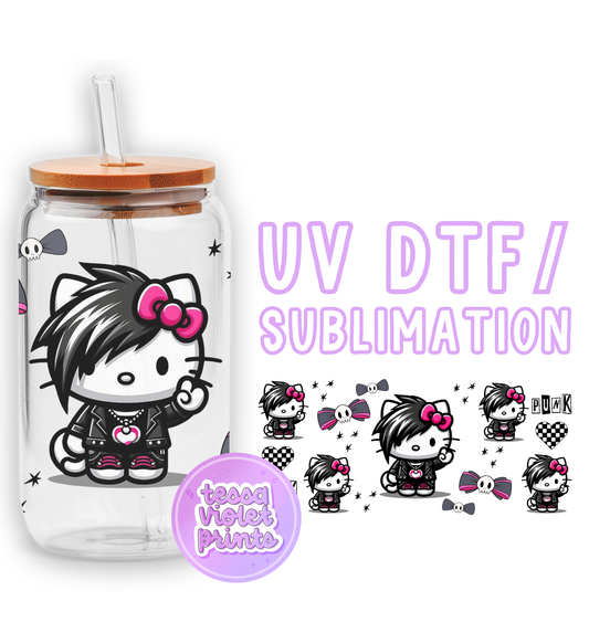 a picture of a hello kitty drink in a glass