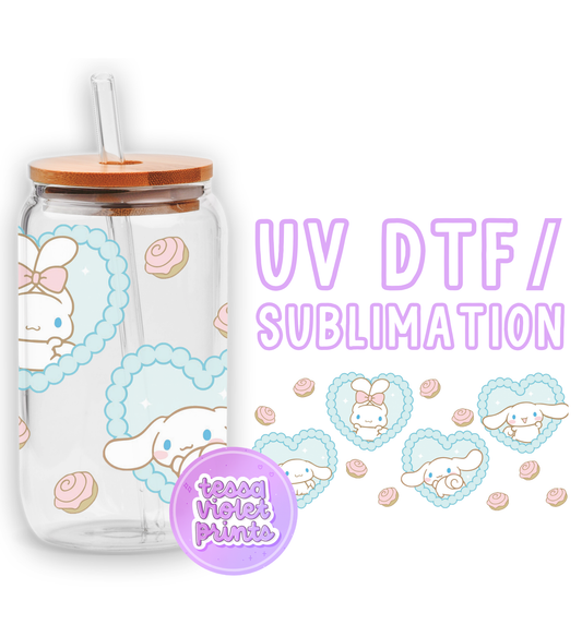 a picture of a glass jar with a straw in it